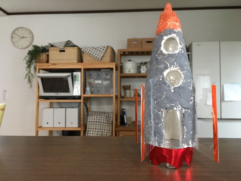 【自由研究】手づくりロケット貯金箱の作り方～子どもと一緒に作るペットボトルと紙粘土を使った貯金箱 チェック社長の鞆・福山活性化ブログ
