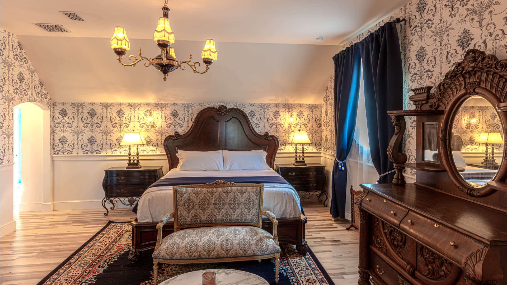 Chautauqua Suite at Sunbright Inn in DeFuniak Springs Florida