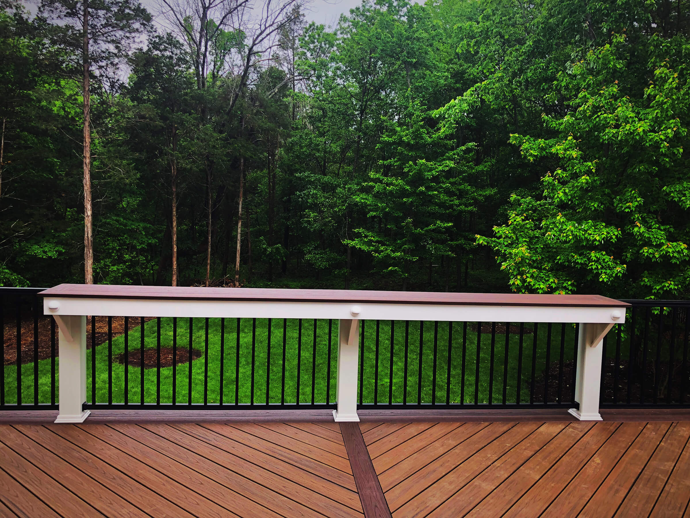 Creating the Perfect Outdoor Space With Trex Decking Sunburst