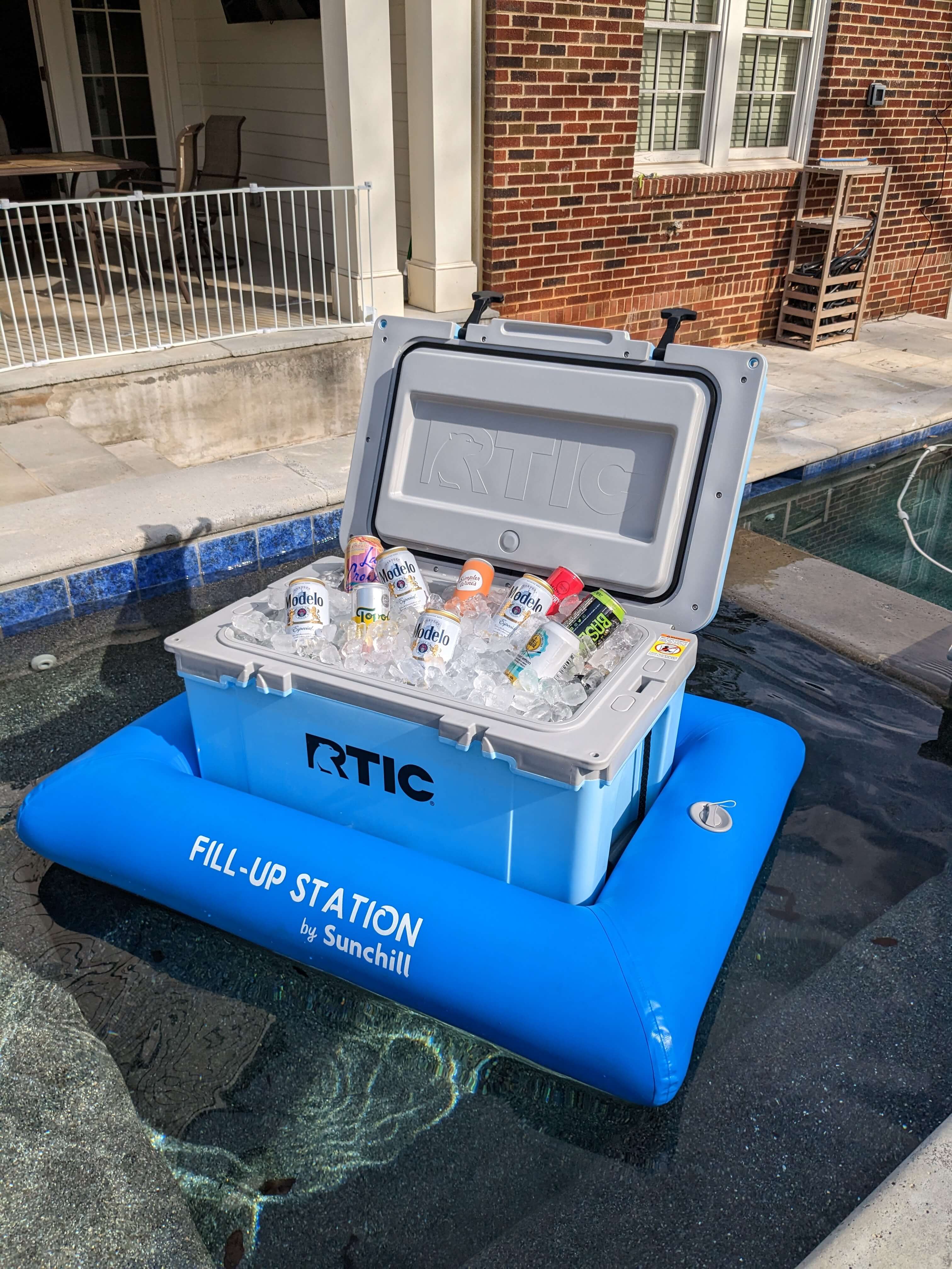 Cooler Float FillUp Station by Sunchill