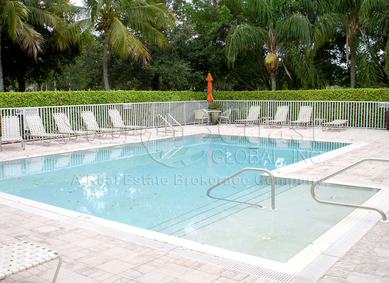 CLUBSIDE at THE STRAND Real Estate NAPLES Florida Fla Fl