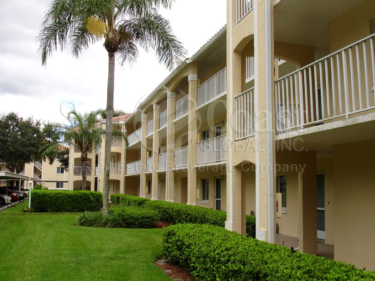 BLOOMFIELD RIDGE at ROYAL WOOD Real Estate NAPLES Florida Fla Fl