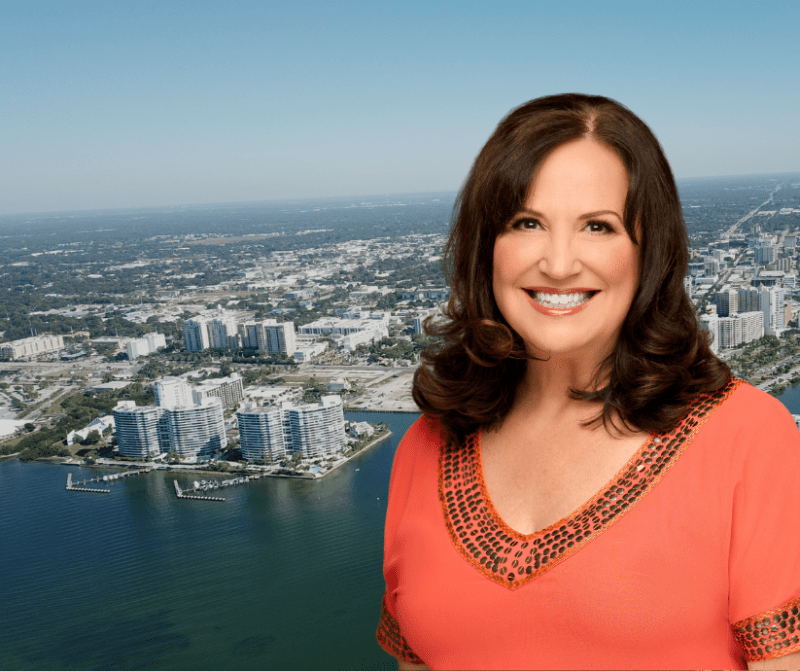 Experienced Retail Real Estate Expert Leslie Karr Joins SVN