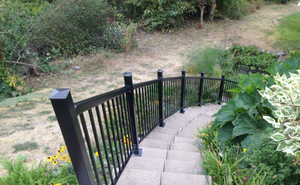 Picket Railing Portfolio Aluminum Okanagan Sundeck Centre