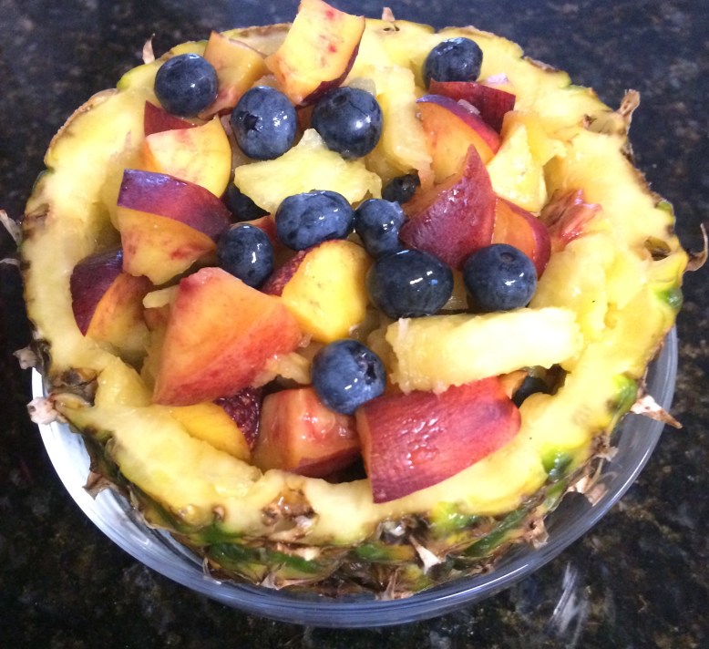 Pineapple Fruit Bowl 🍍 Sundown Pointe