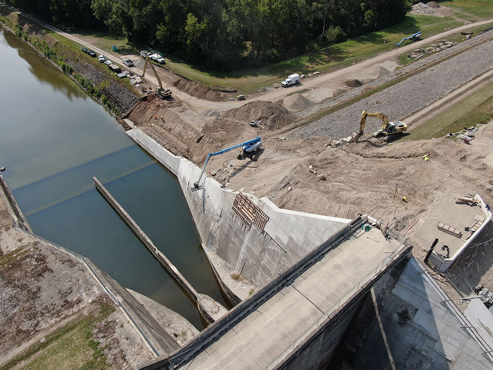 Dams Sunesis Construction