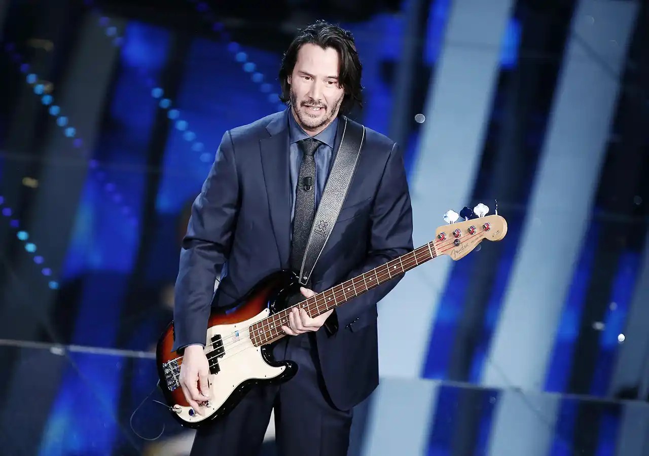 Keanu Reeves Vine N Romnia 2026