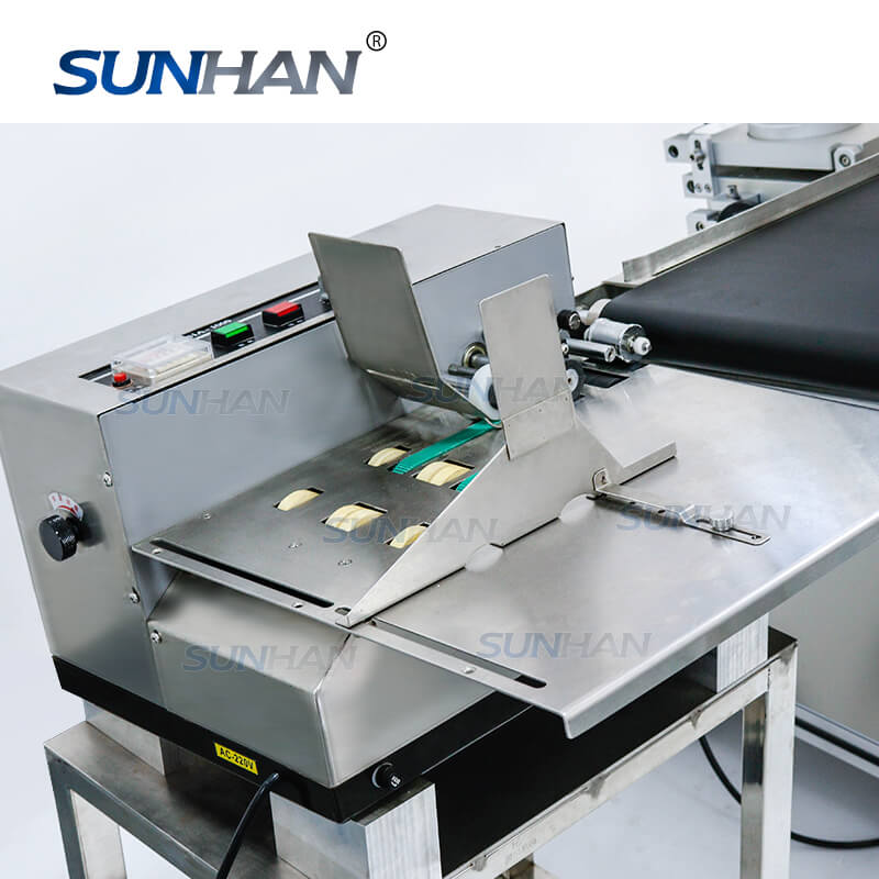 Top Side Mylar Bags Label Applicator Stand Up Pouch Labeling Machine