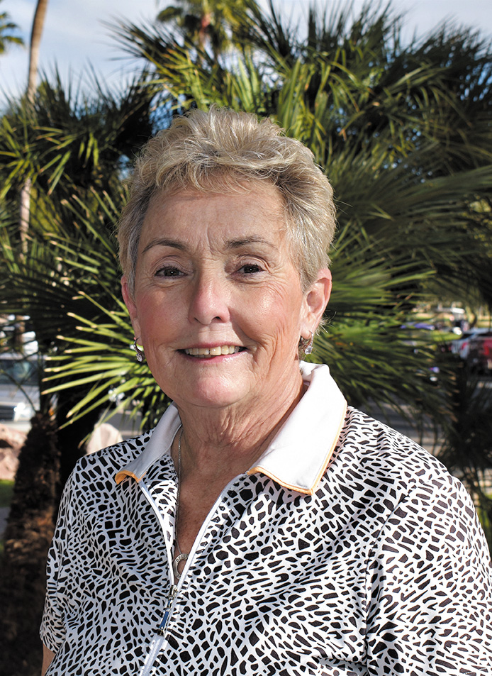 Female Golf Instructor at IronOaks Country Club Sun Lakes Splash