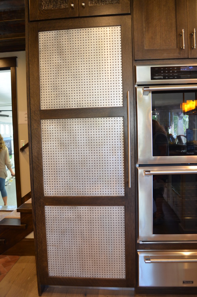 10 Ways to Spruce Up Your Pantry Door Page 3 of 11