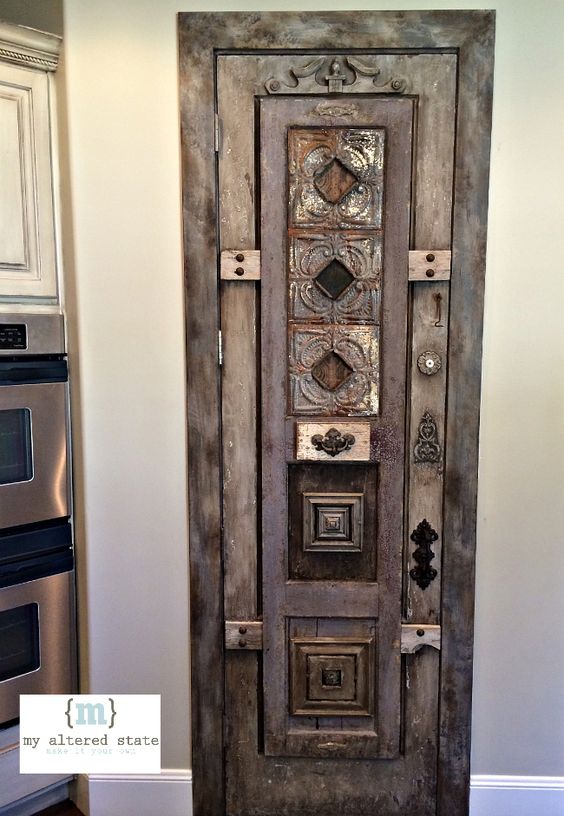 Top 15 Interior Door Projects that Belong in a Magazine