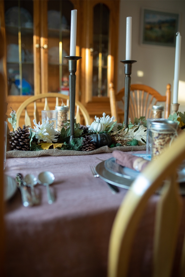 Dazzling DIY Thanksgiving Decorations For The Home Or