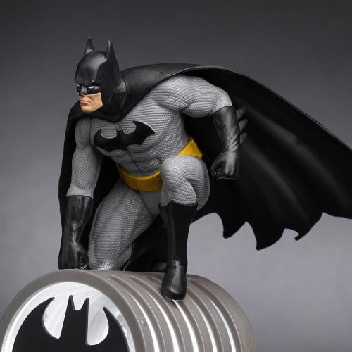 Batman Figurine Light Sunnygeeks