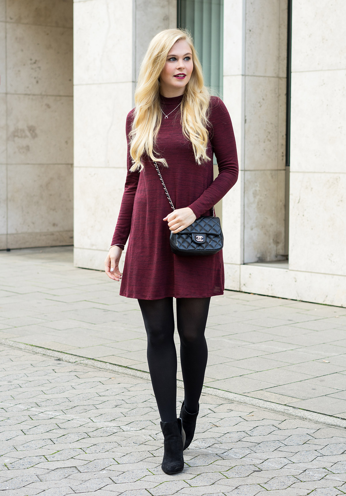 Outfit Winterkleider aus Strick Sunnyinga Fashion Blog aus Düsseldorf
