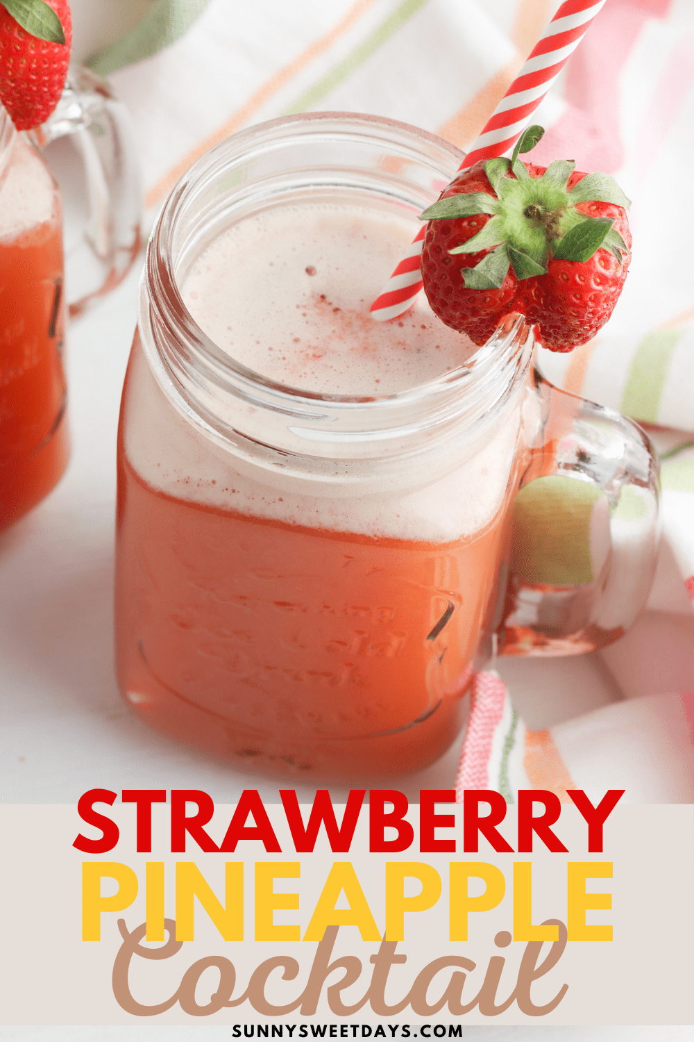 How to Make a Strawberry Pineapple Cocktail Summer Drinks