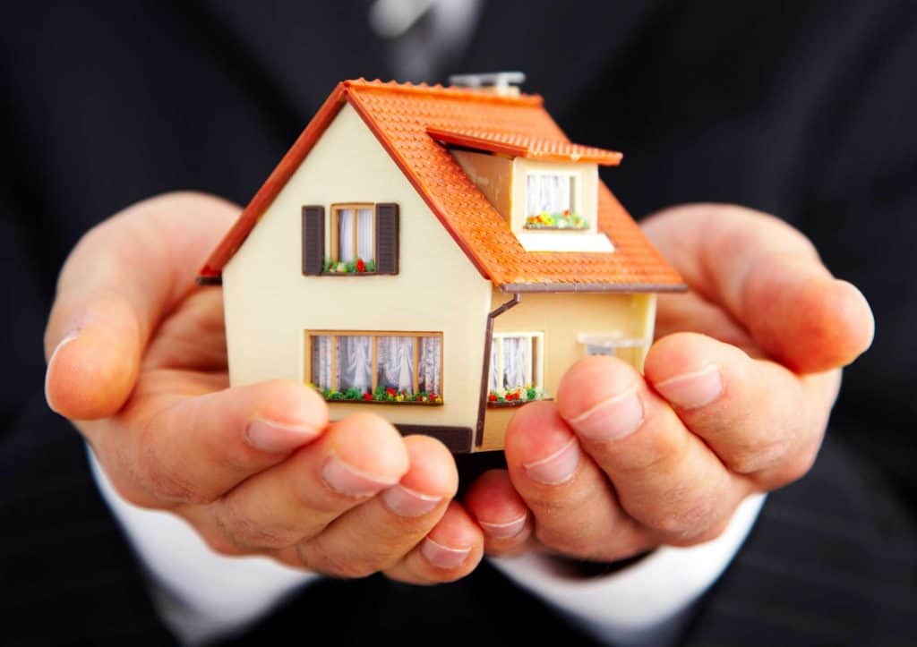 Understanding the Role of a Public Adjuster