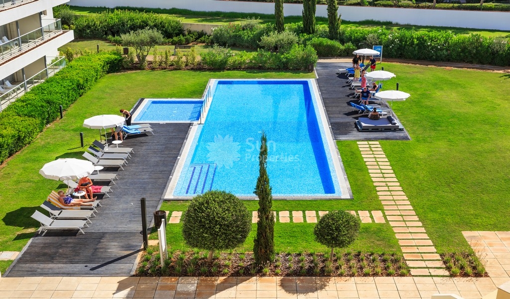 AMAZING GOLF AND SEA VIEW APARTMENT IN VILAMOURA FOR SALE Sun