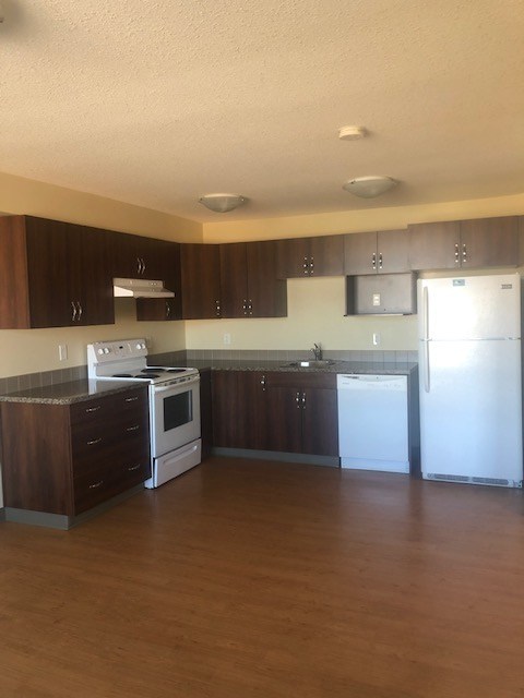 Retired…Gateway Apartments…we have affordable rates!!!! Sunreal