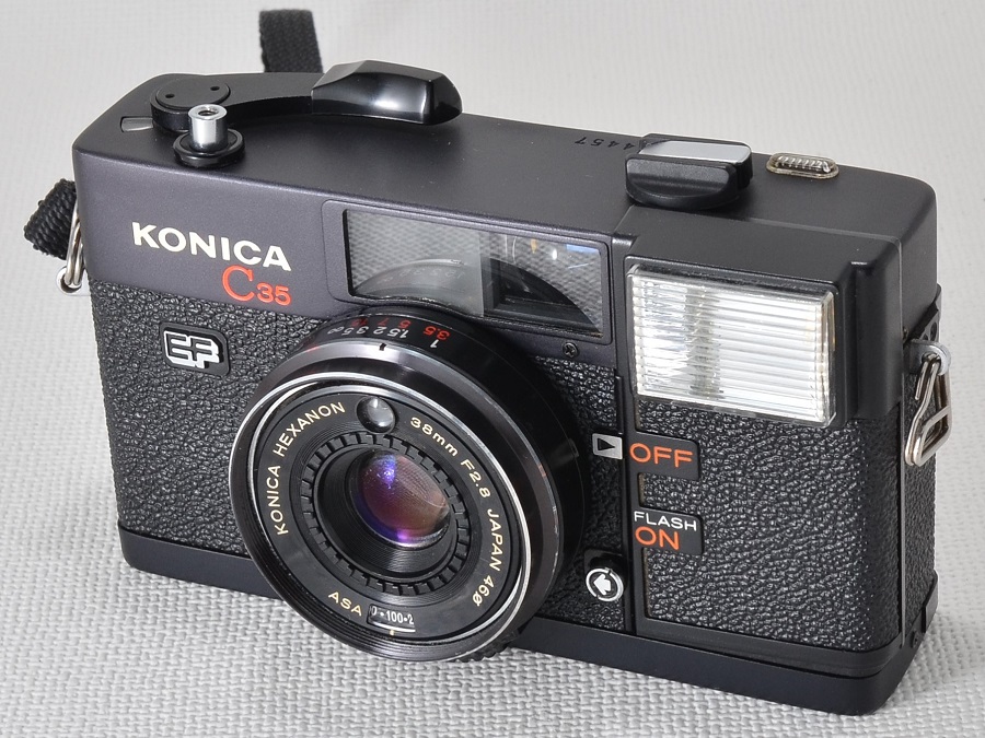 KONICA (コニカ) C35 EF 前期型｜商品詳細｜フィルムカメラと中古レンズの通販 サンライズカメラ