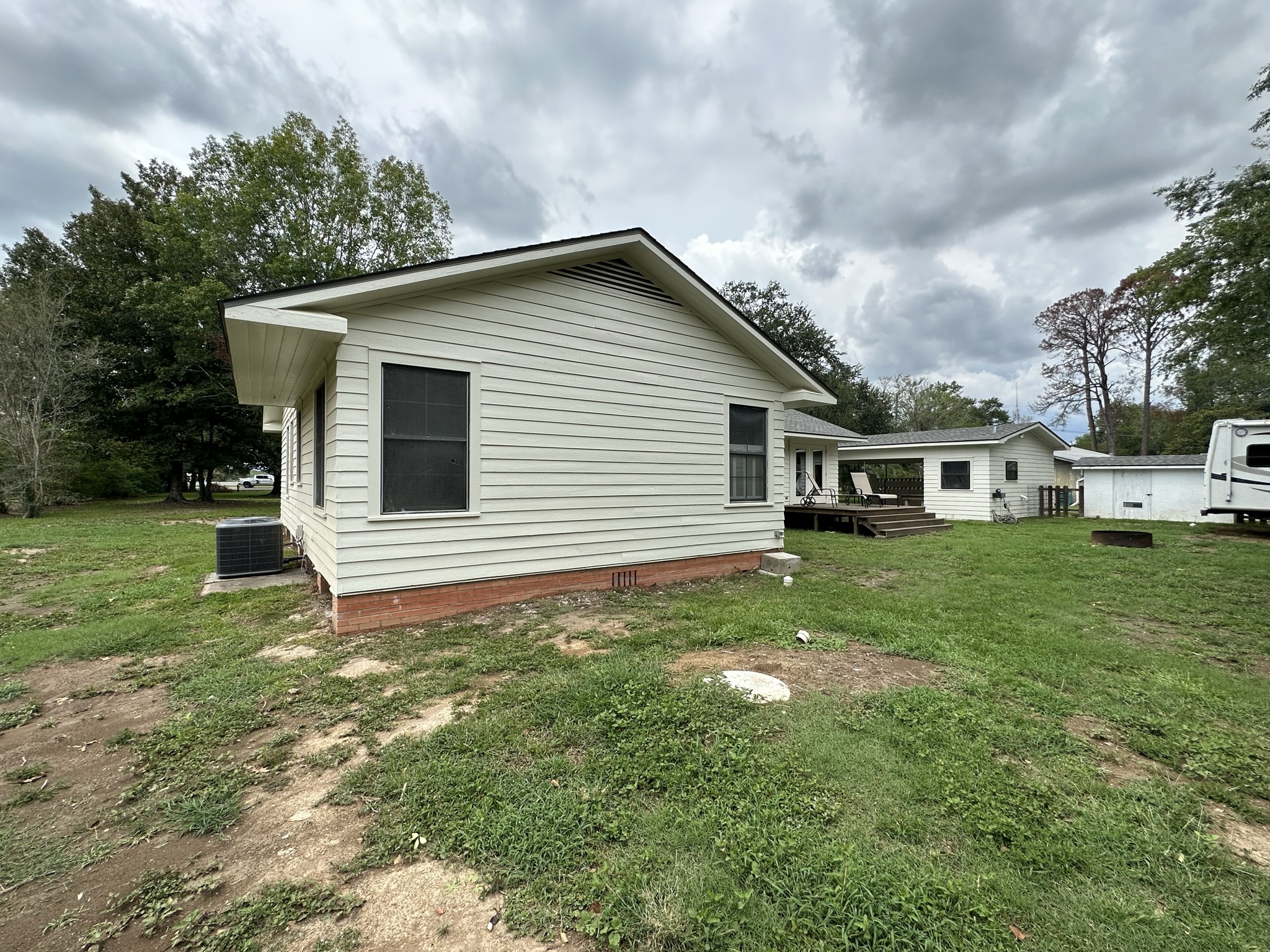 10917 LA Hwy 167, Abbeville, LA PRICE REDUCED!! Sunrise Realty LLC