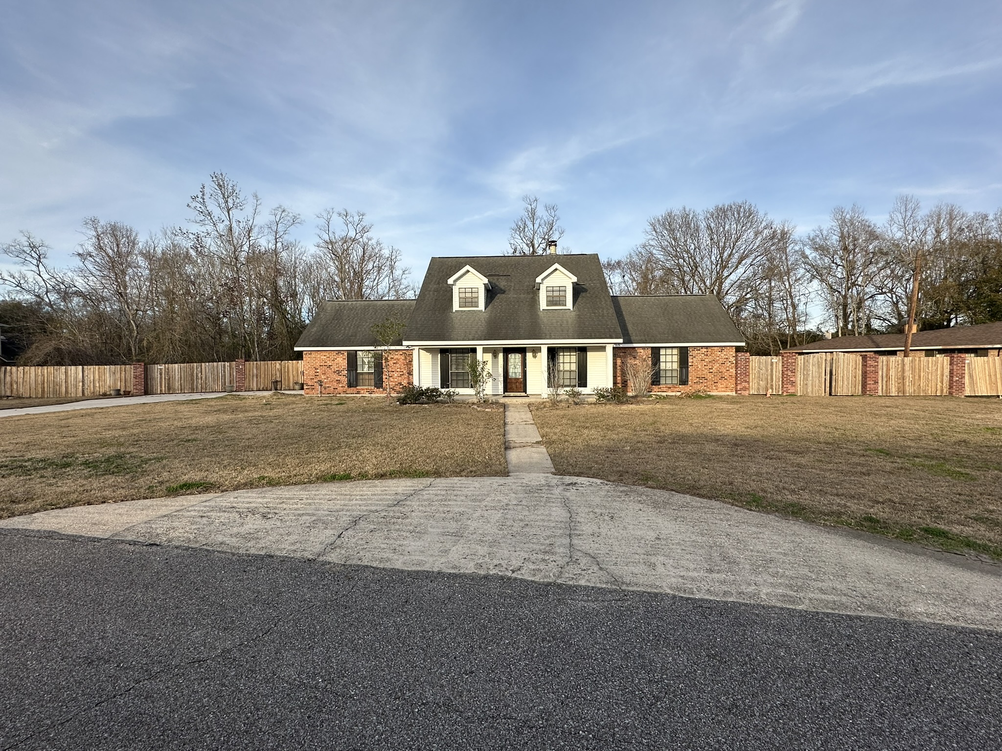 2211 S Monte Blanc, Abbeville, LA NEW PRICE Sunrise Realty LLC