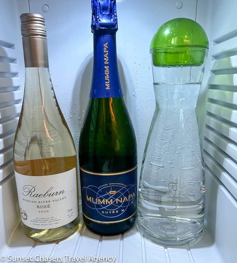 Can you bring wine onto a cruise ship?