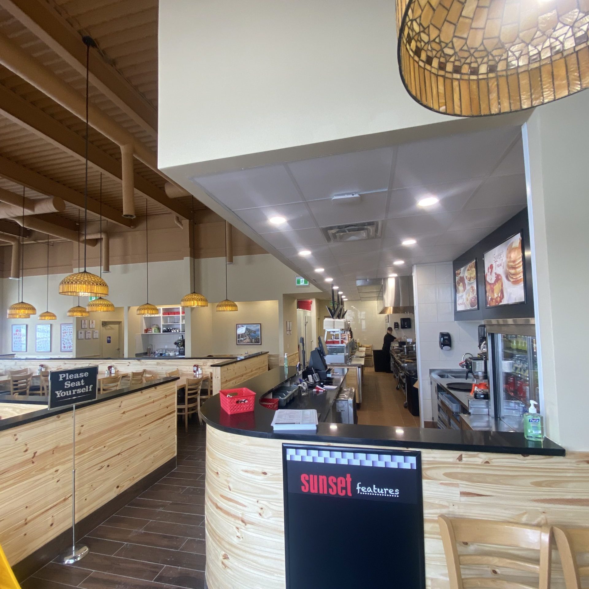 Alberta Red Deer 90 Thorburn Ave. Sunset Grill Sunset Grill