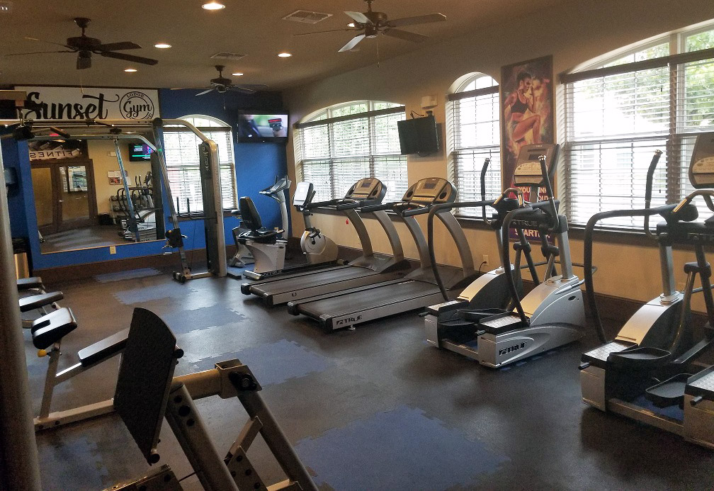 Odessa Apartments for Rent, Pet Friendly Luxury Sunset Lodge