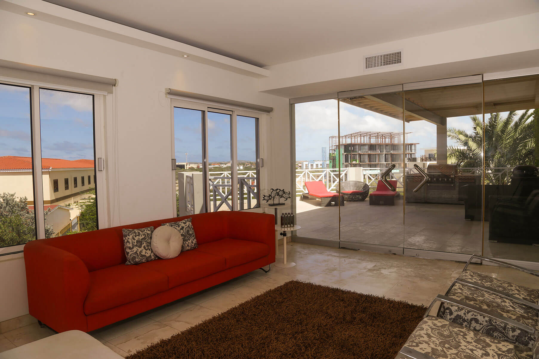 Franpani apartment for rent in Aruba Eagle beach Sunset Residence Aruba