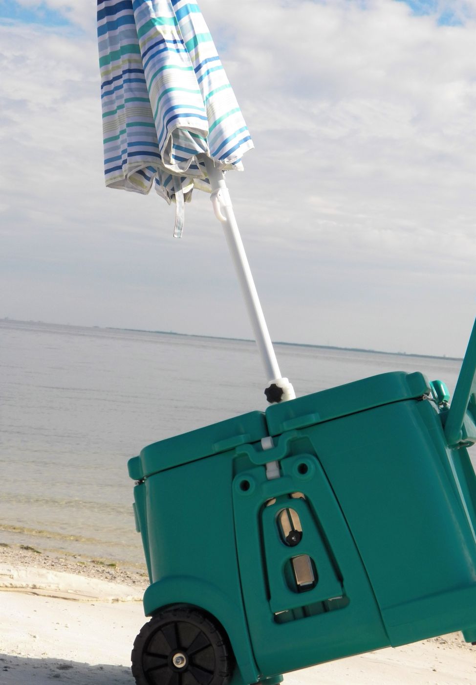 Portable with umbrella RolliPoli by Sunshine Coolers RolliPoli by Sunshine Coolers The