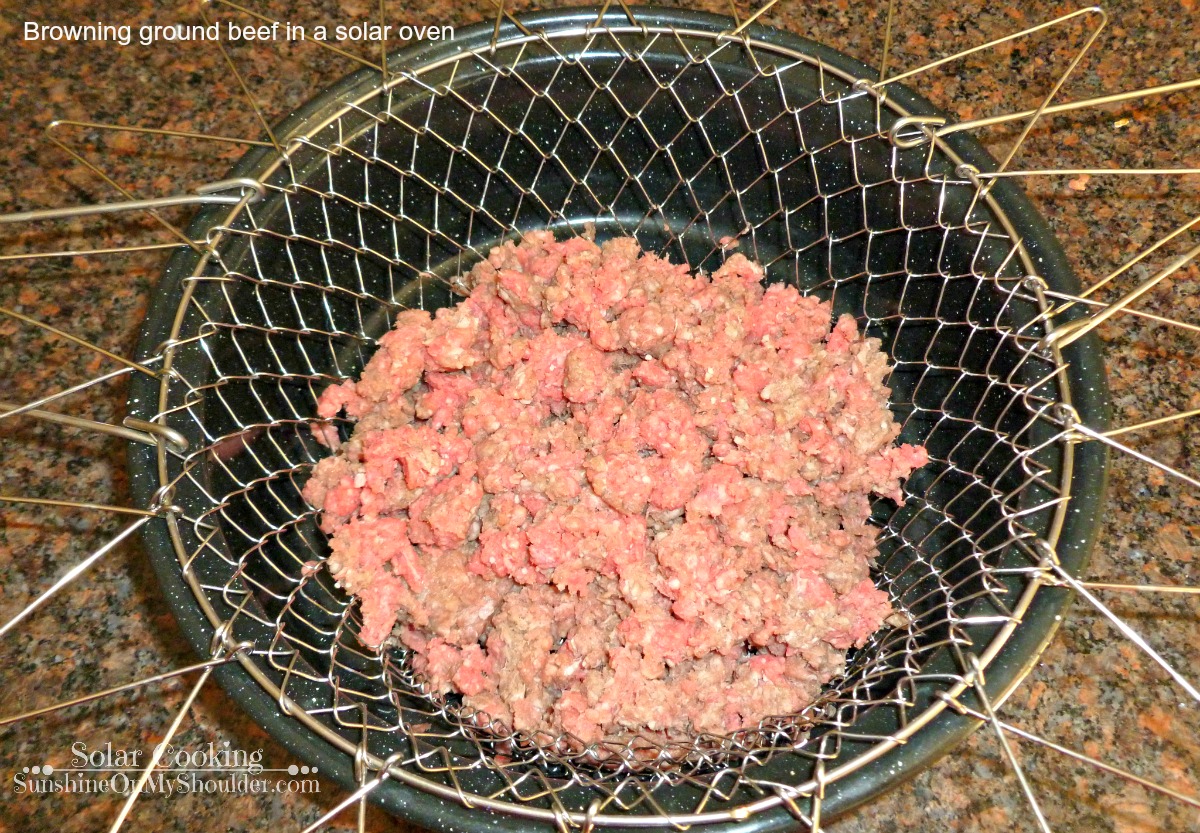 Browning Ground Beef in the Solar Oven Solar Cooking