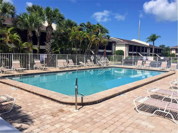 Florida VacationsHome RentalsNearby Golfing, Fishing, Boating From