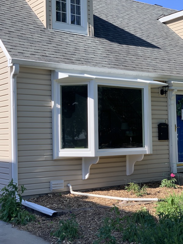 New Bay Window in Lombard Sunshine Siding & Window Co