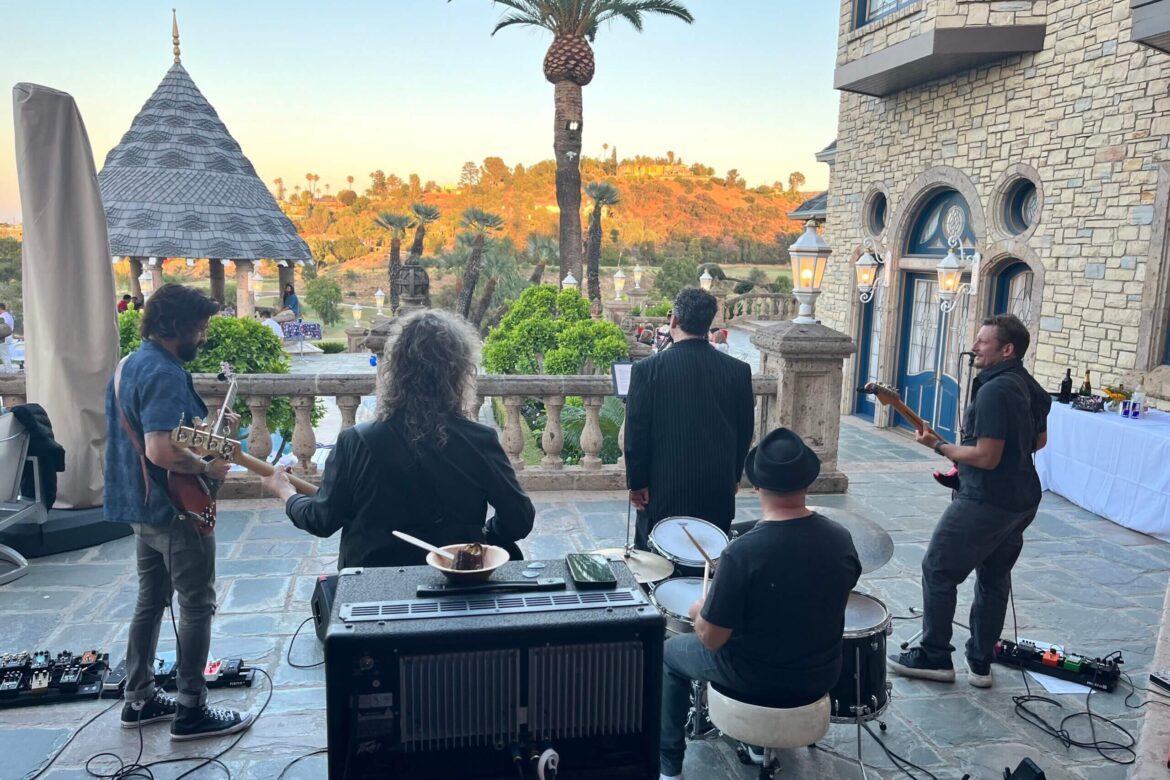 Cover bands near me Suns of Venice