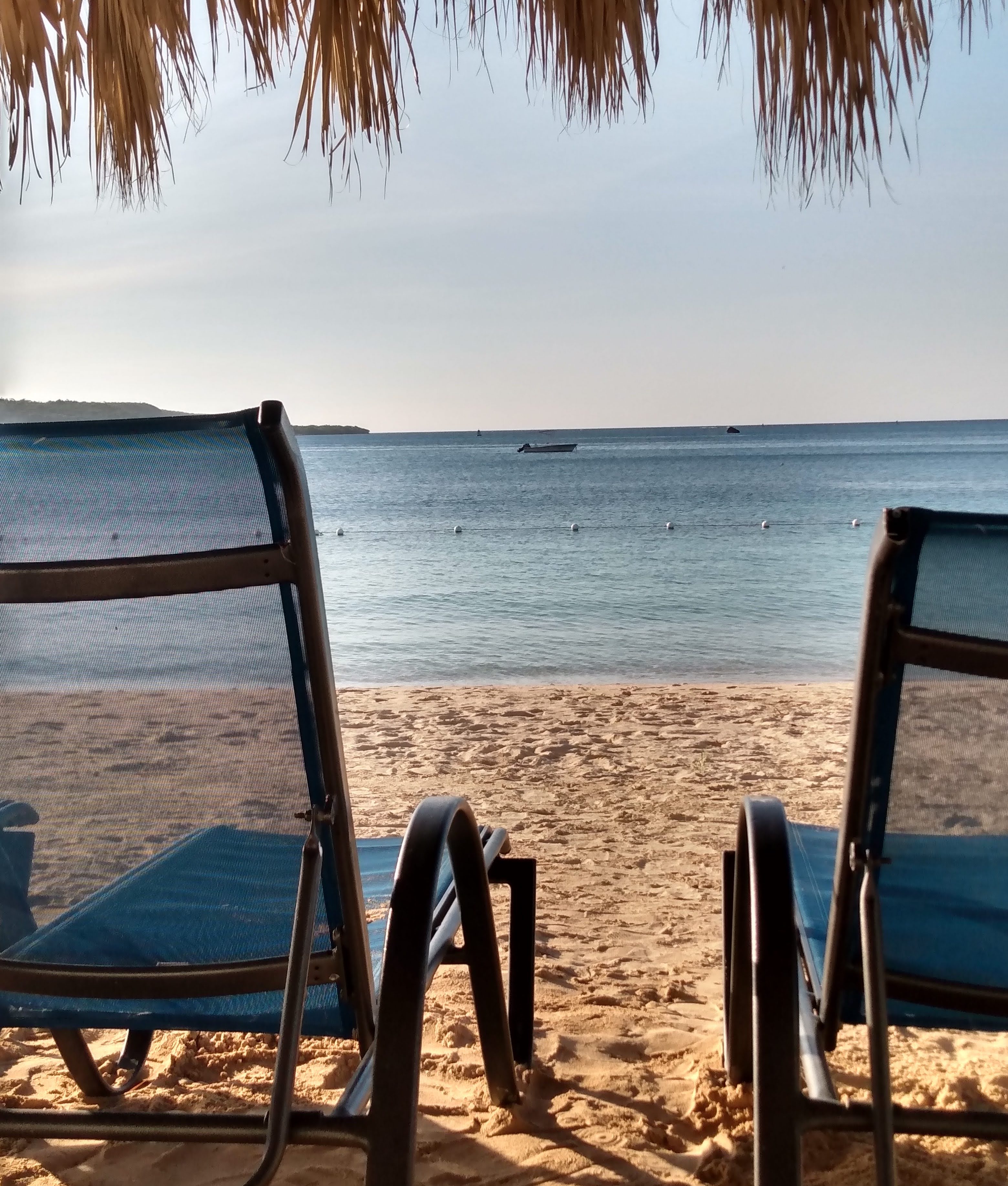 Sun Splash Loft Getaway Rental in Runaway Bay Jamaica