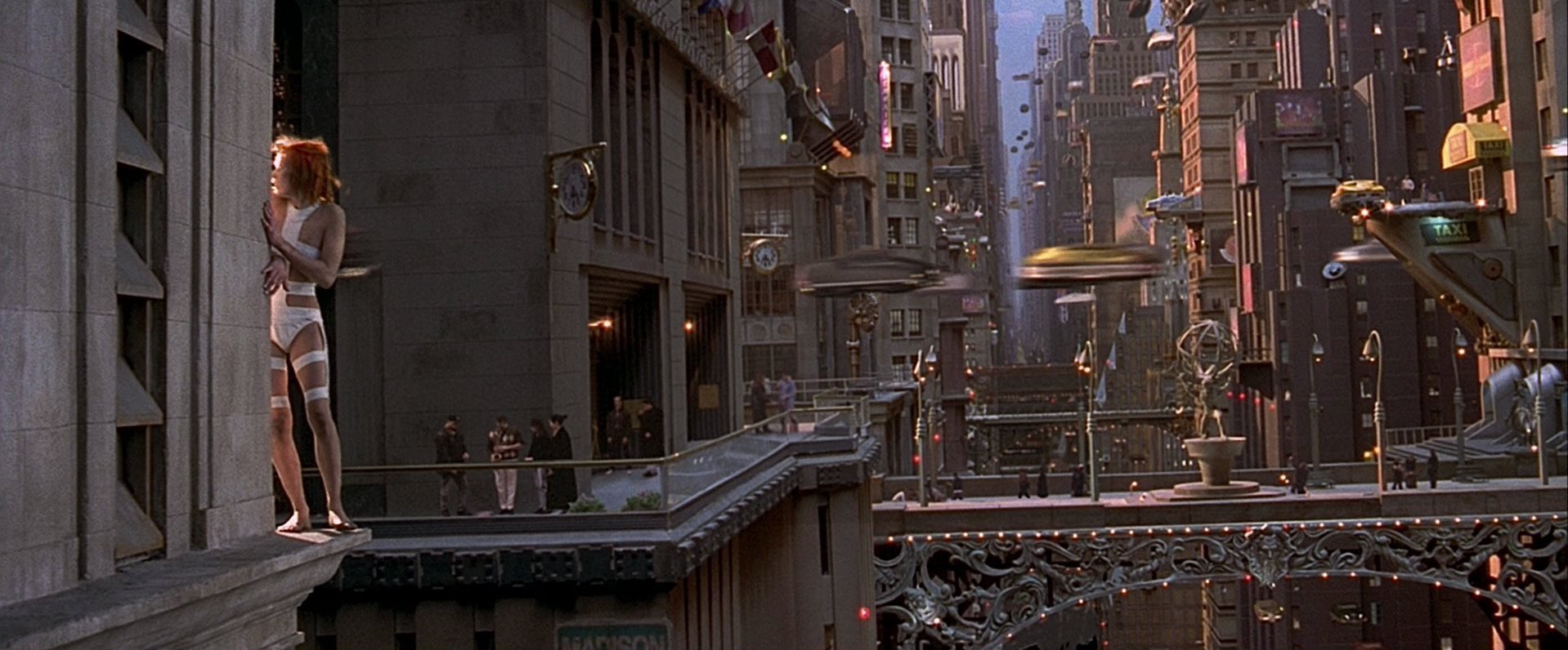 Quinto Elemento Super Almanaque Confira a resenha completa do filme