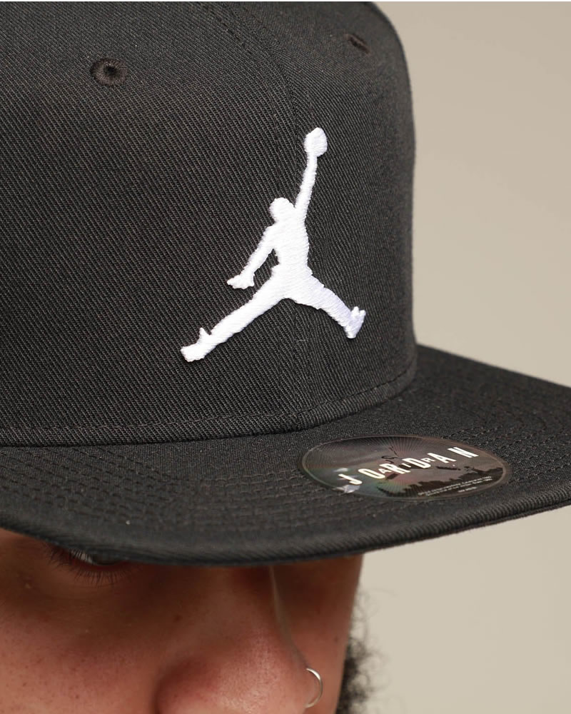 Gorra Jordan Jumpman Pro Black Classic * SuperCap