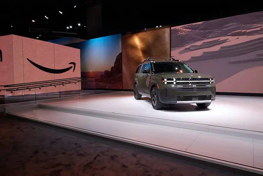 You’ll be able to buy cars on Amazon starting in 2024