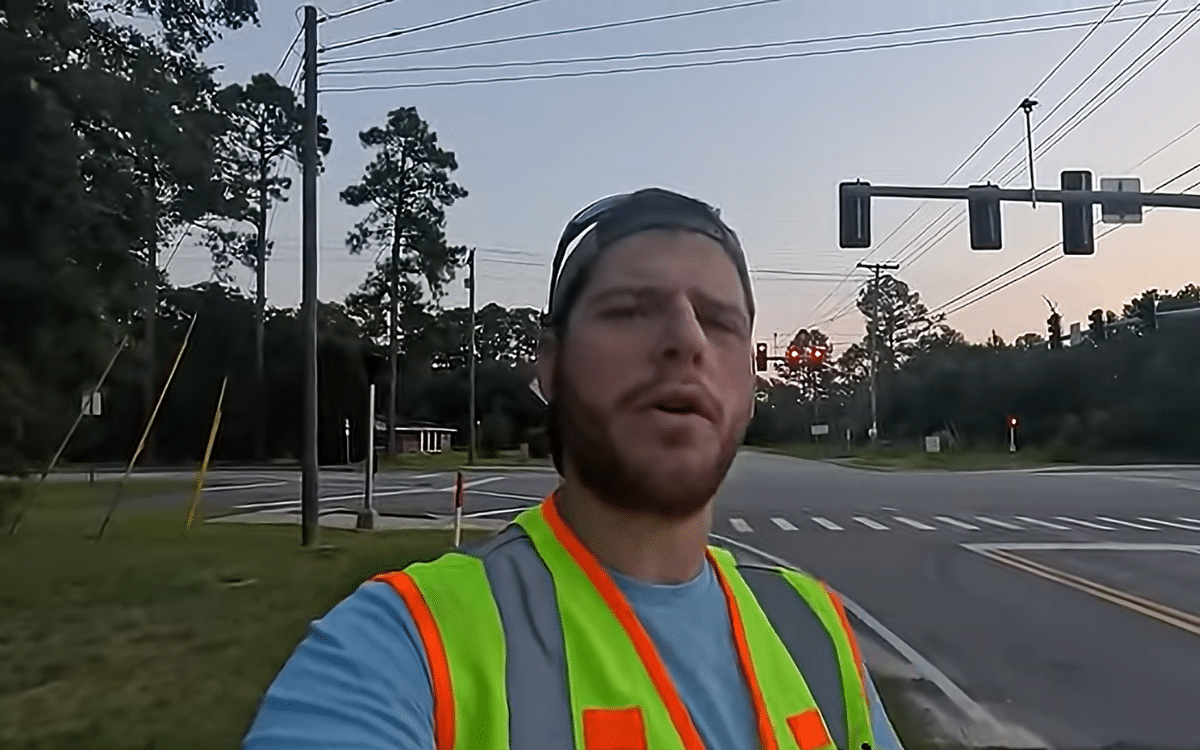 This dude explains how traffic lights actually work