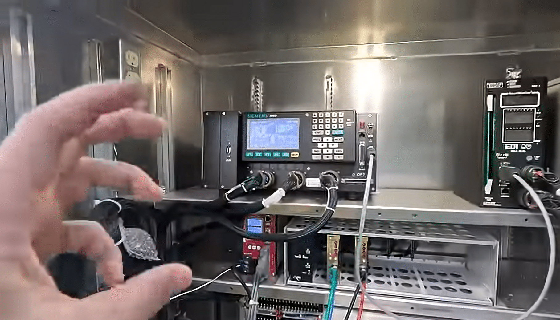 This dude explains how traffic lights actually work