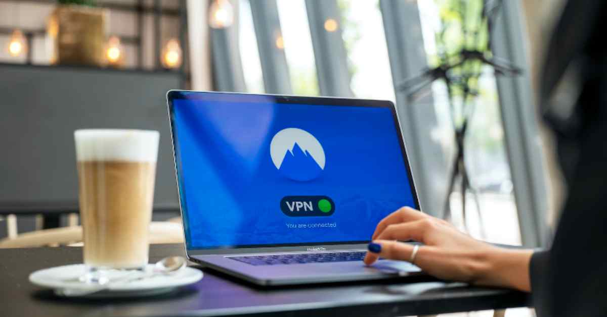 Top Reasons To Use A VPN While Shopping Online SuperHero ERA