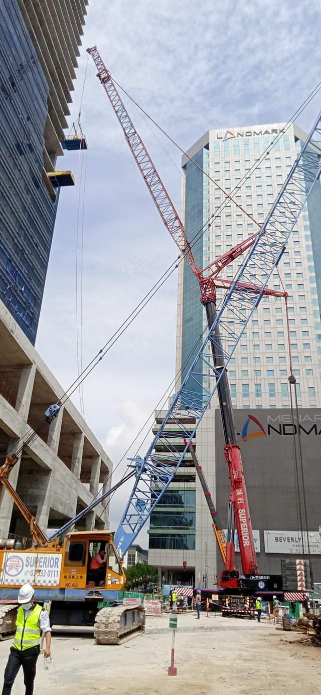 8 Advantages of Using Crawler Crane in Malaysia Superior Machinery