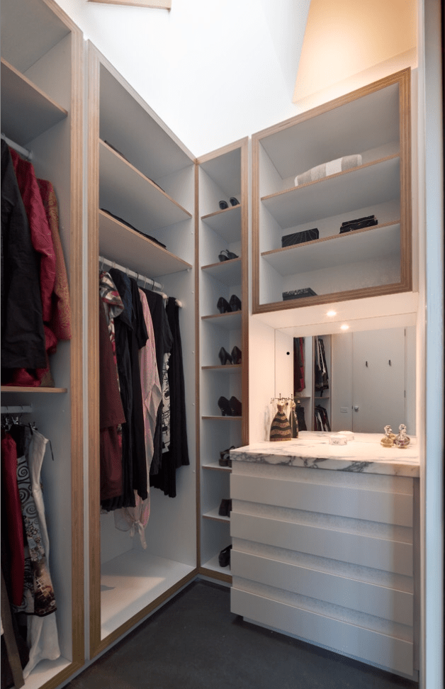 Looking For Closets Company in Toronto? Check Out Our Closets Products