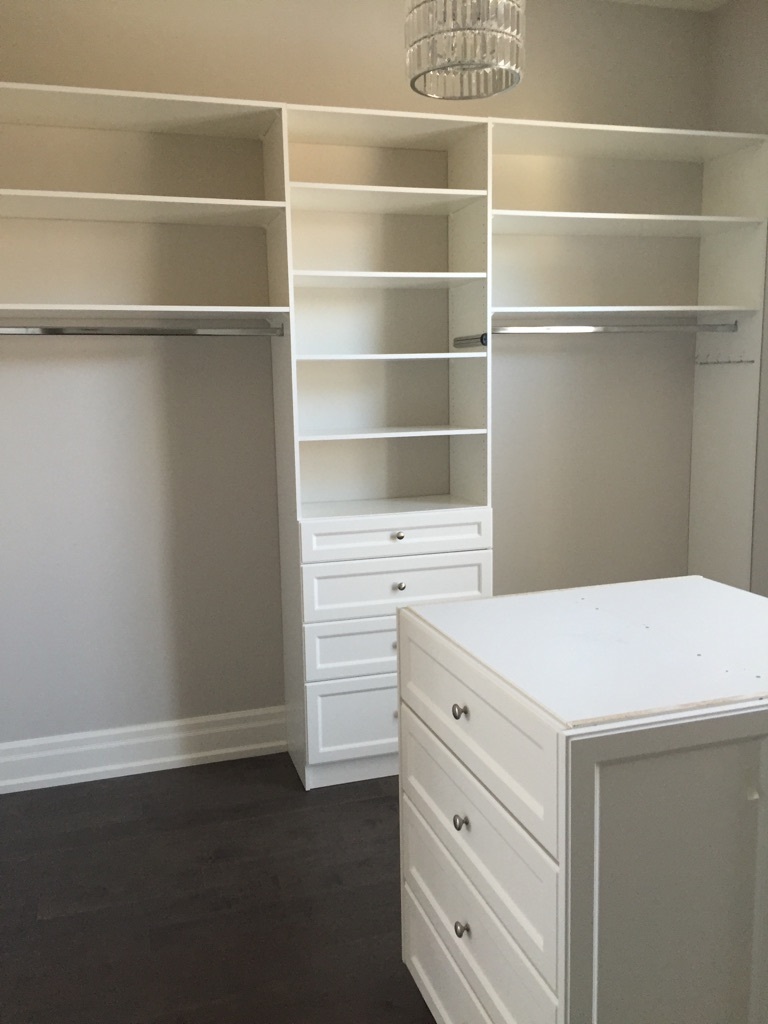 Looking For Closets Company in Toronto? Check Out Our Closets Products