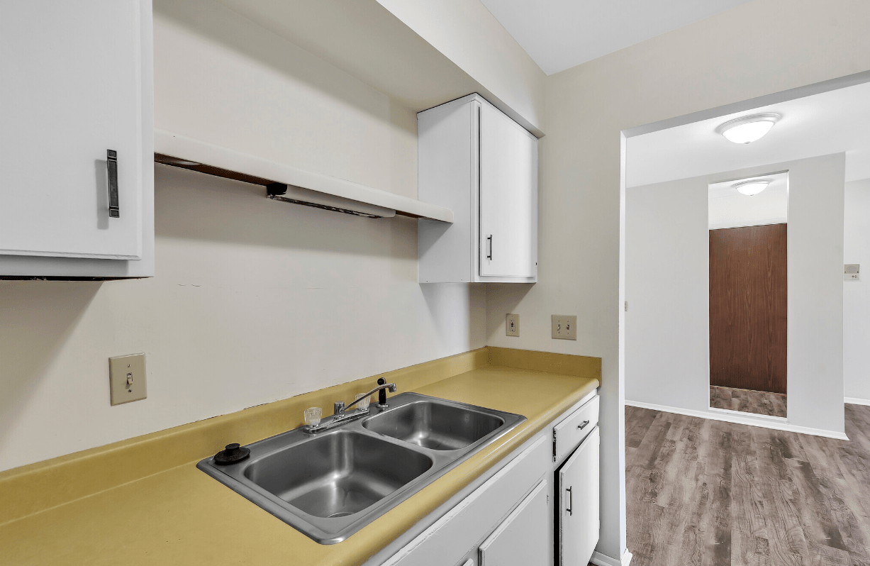 Everett Apartments Superior Management Systems