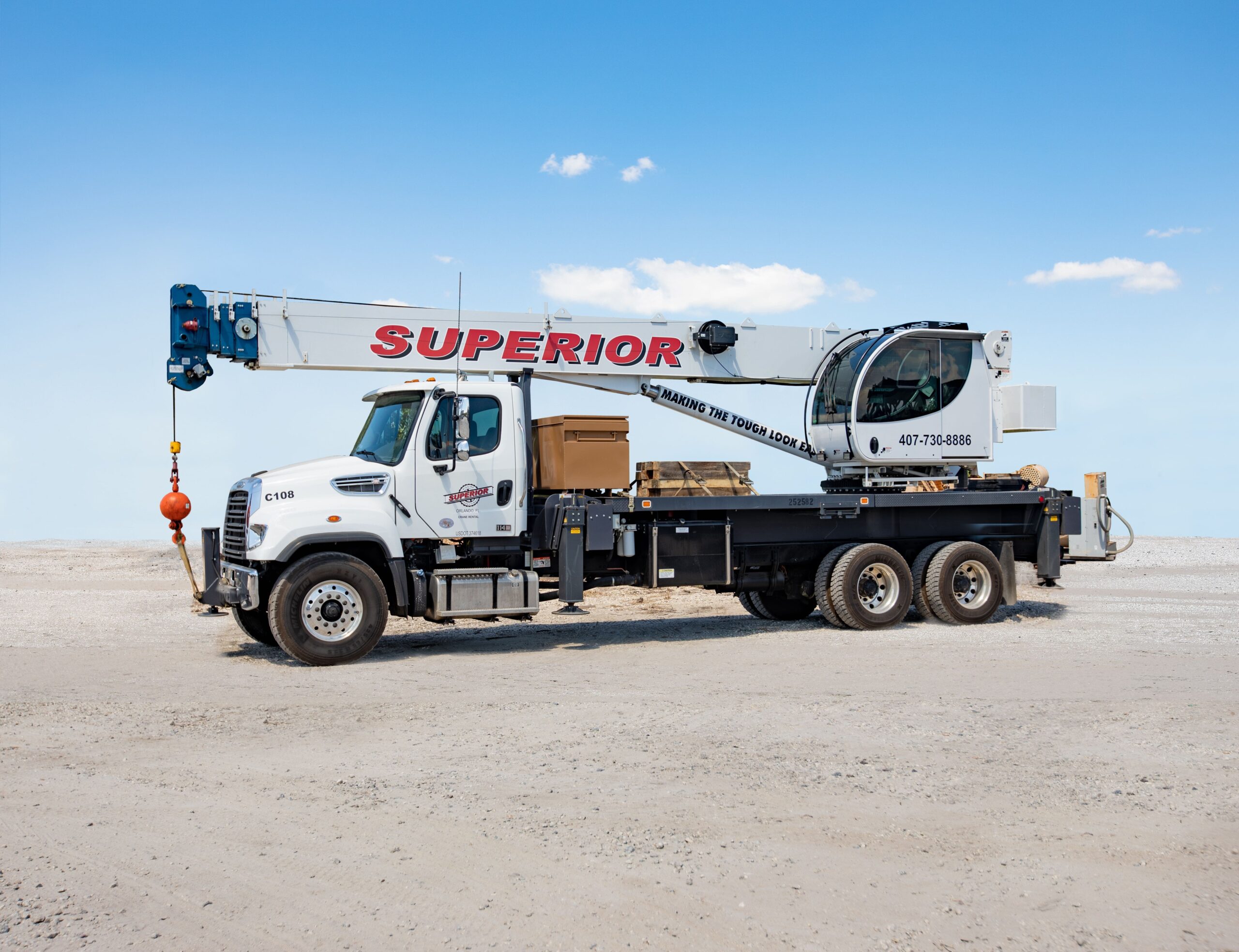 What is a Boom Truck? Superior Rigging and Erecting Co.