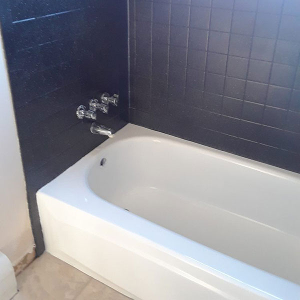 Certified Bathtub Refinishing Companies Denver CO Near Me