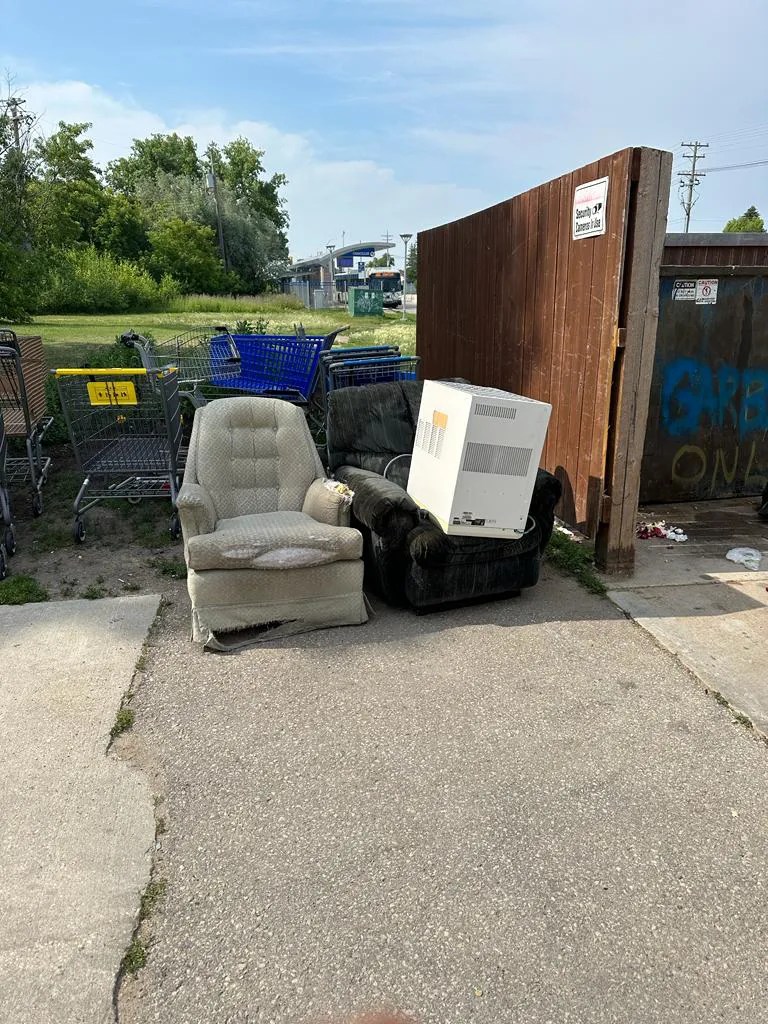 How To Effectively Remove & Dispose Of Old Furniture From Rental Properties Super Junk