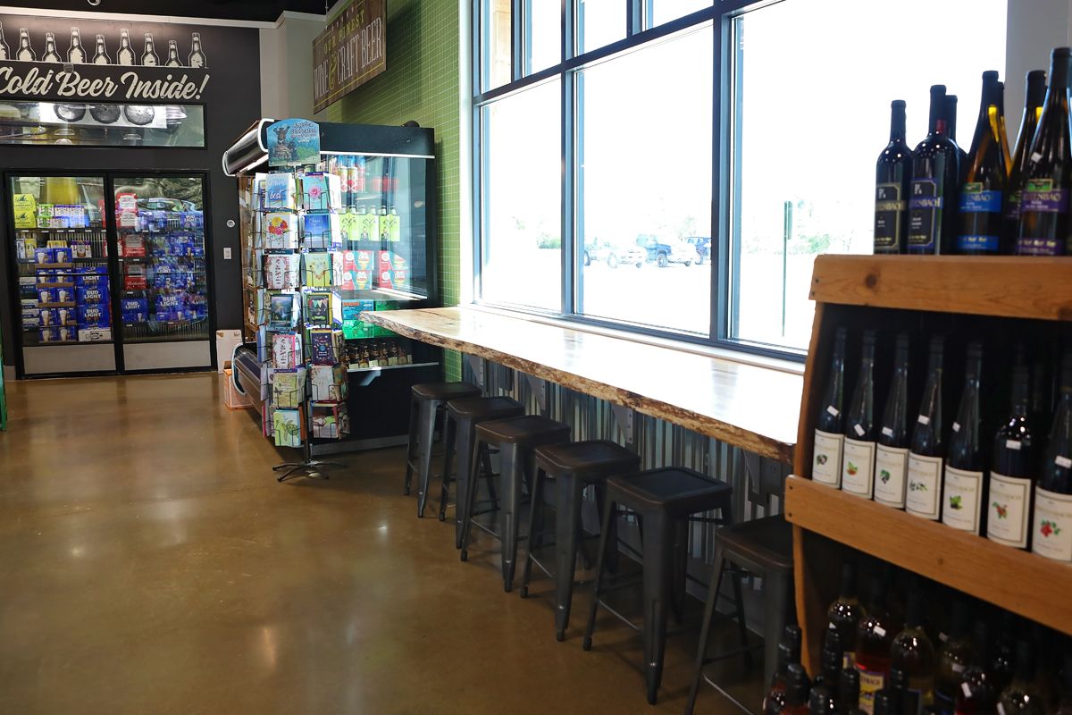 Community Midway Market Ostrander, OH