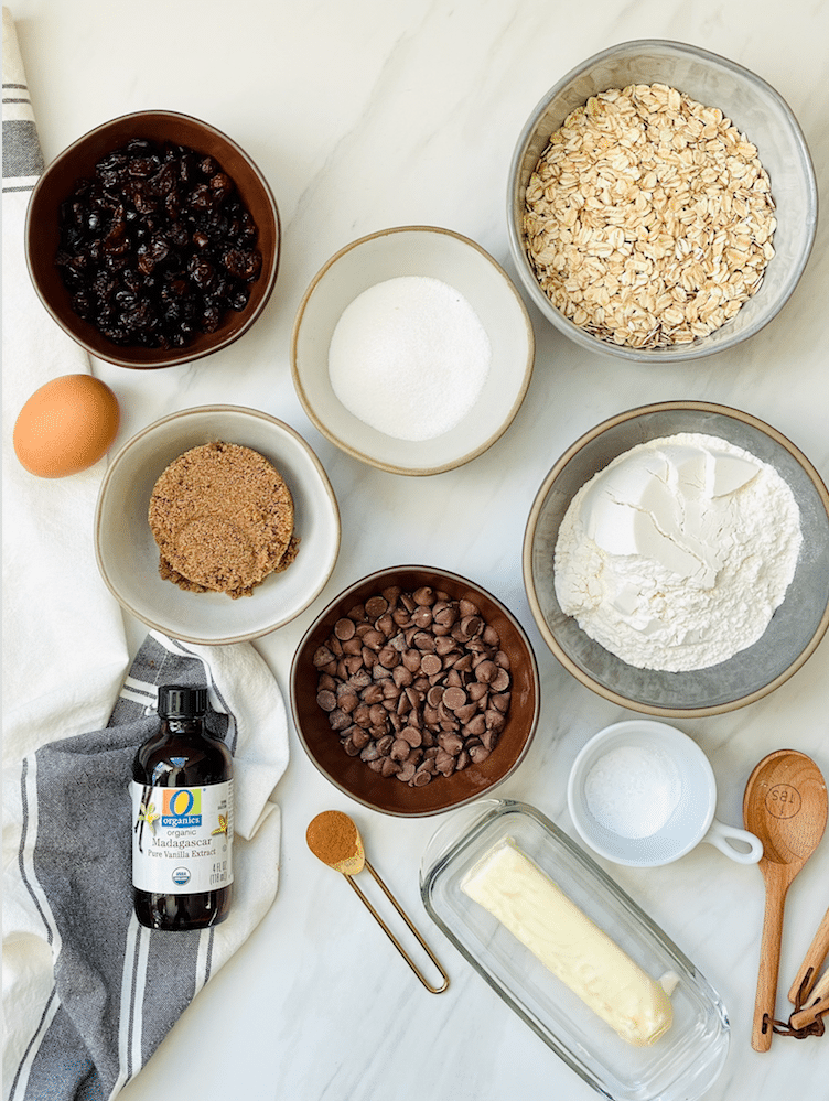 Oatmeal Cranberry Chocolate Chip Cookies Super Safeway